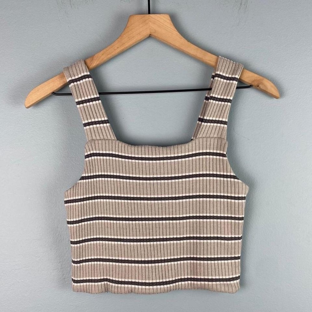 American eagle grey and white striped tank top ribbed knit sweater crop top